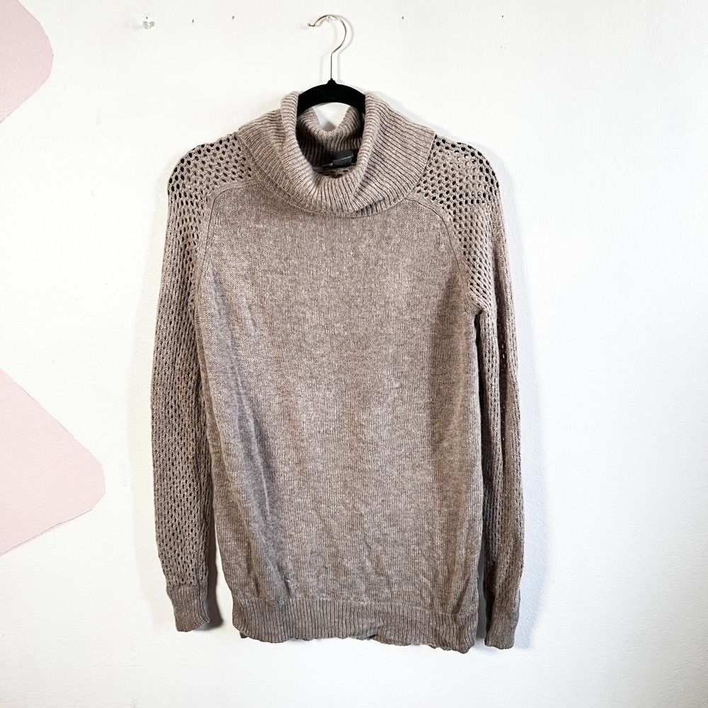 Chelsea & Theodore Cashmere Sweater Sz Medium Luxury Cozy‎ Classic